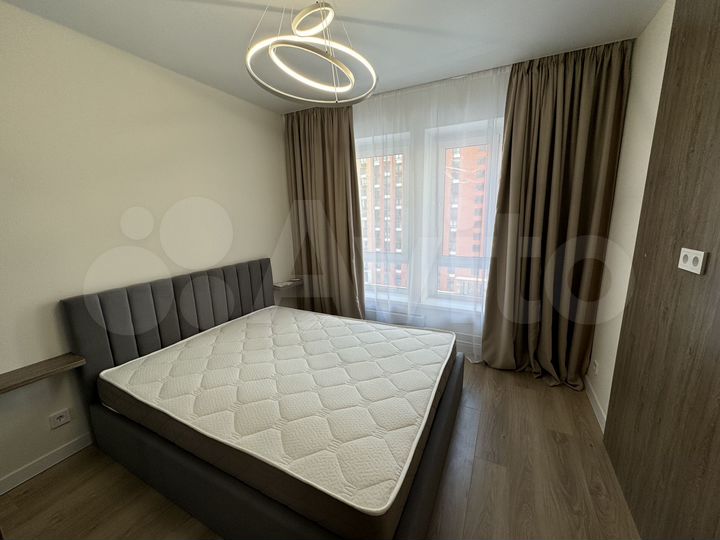 2-к. квартира, 57 м², 7/25 эт.