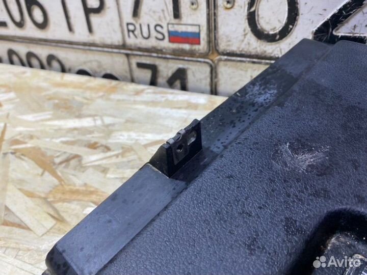 Центральная консоль Ваз 21214 2012