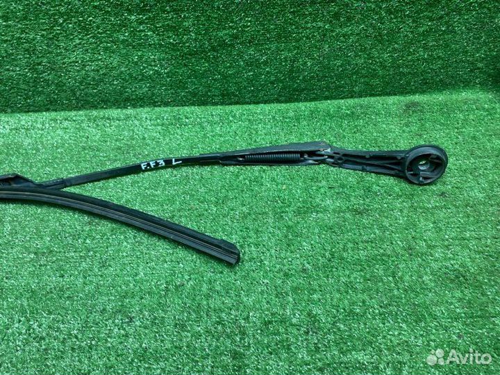 Поводок дворника левый Ford Focus 3 1.6 2014