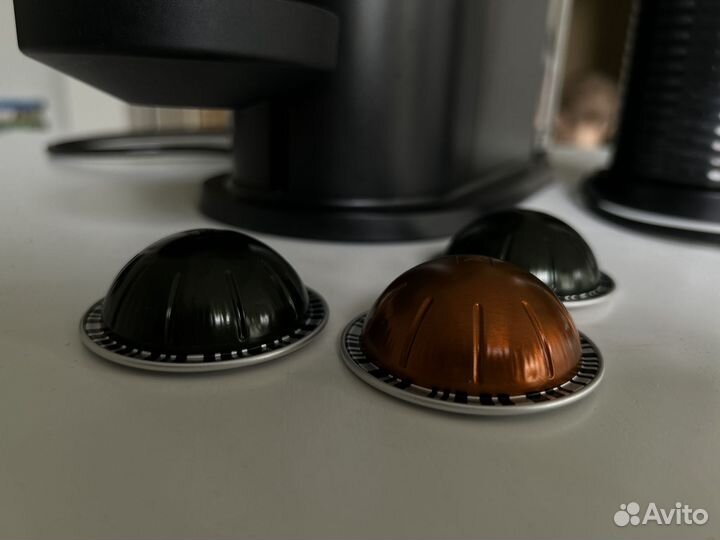 Кофемашина nespresso vertuo next + капучинатор