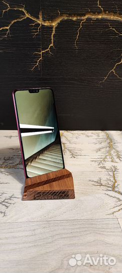 Подставка для смартфонов Skaun