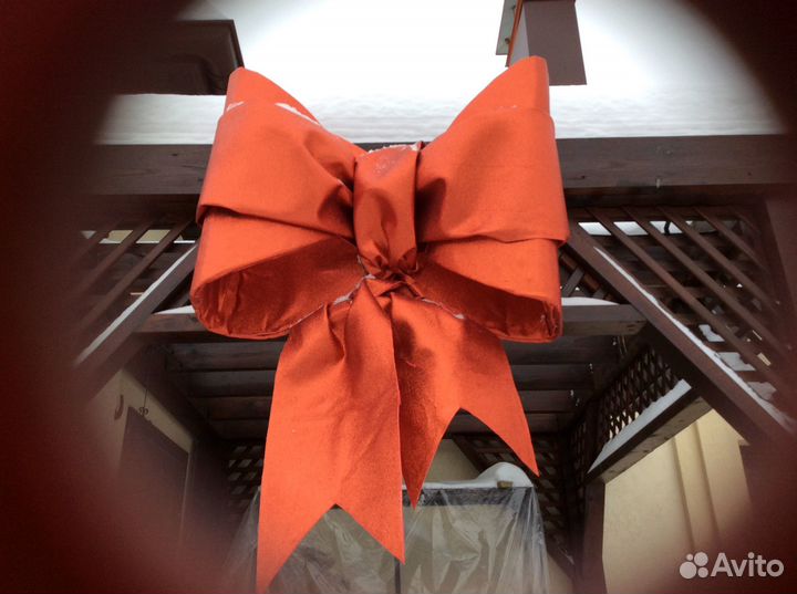 Гигантский бант