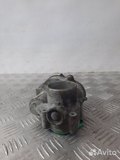 Дроссельная заслонка Ford Focus универсал 1.6 hxda