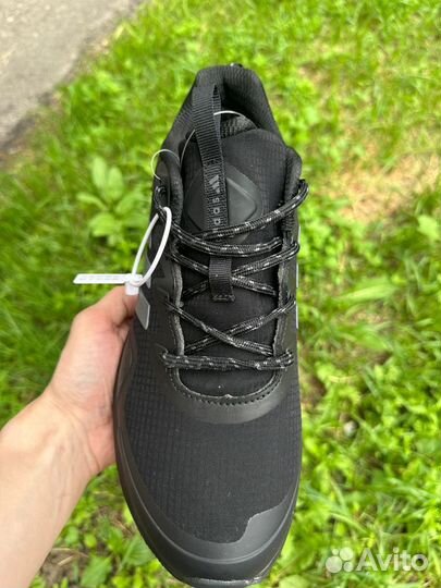 Кроссовки Adidas Gore Tex