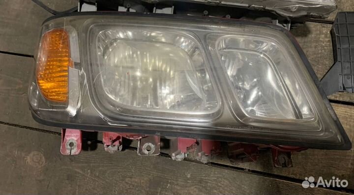 Фара передняя основная RH Kia Granbird бу