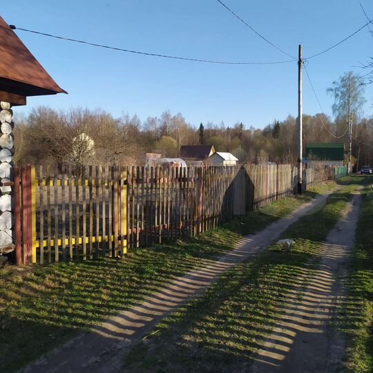 Дом 18 м² на участке 4 сот.