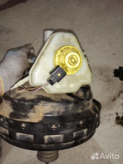 Вакуумный усилитель тормозов Volkswagen Touareg 1