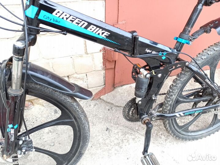 Велосипед на литых дисках 26 дюймов