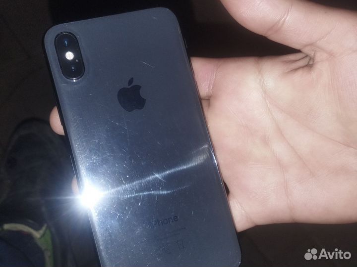 iPhone X, 64 ГБ