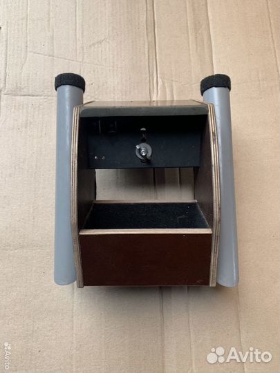 Подставка для эхолота с креплением для спиннинга