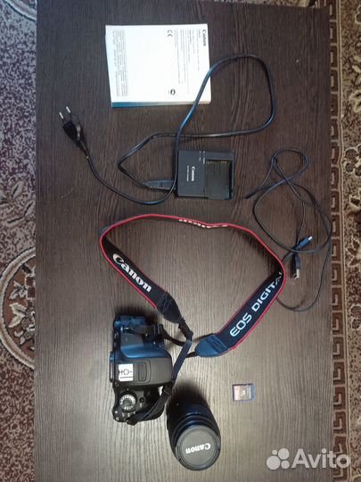 Зеркальный фотоаппарат Canon EOS 650D