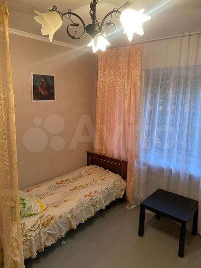 Комната 13 м² в 1-к., 3/5 эт.