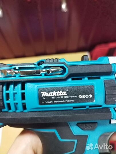 Шуруповерт Makita 18v