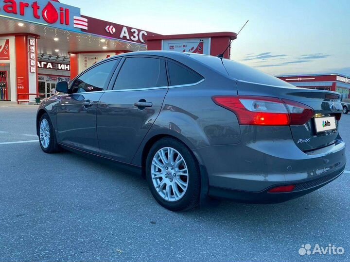 Ford Focus 1.6 МТ, 2012, 284 120 км