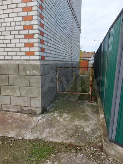 Коттедж 254 м² на участке 16 сот.