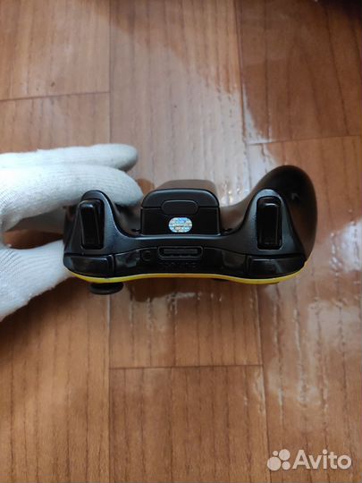 Лимитированный Xbox 360 Fable геймпад