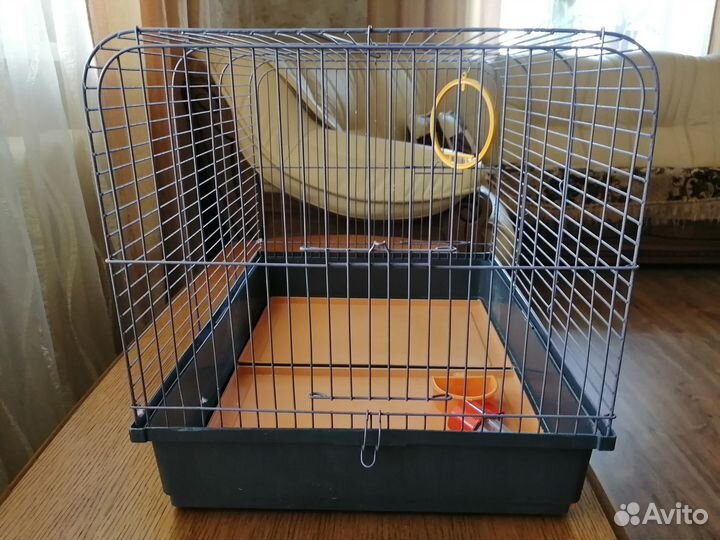 Продам клетку для попугая