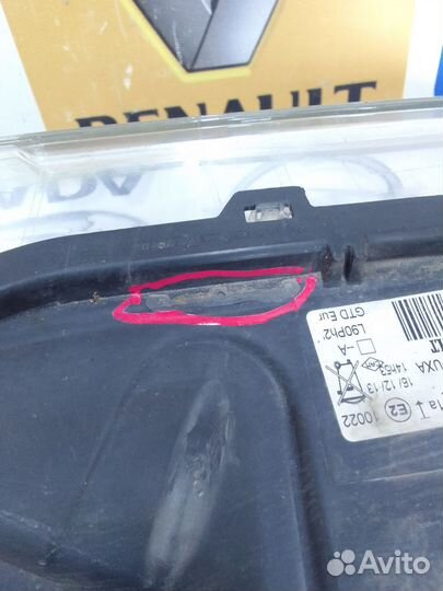 Фара Renault logan Лев
