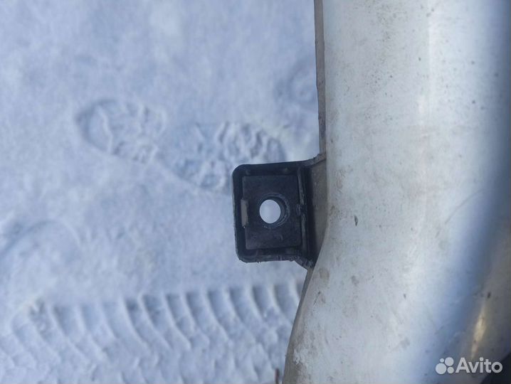 Бампер передний Volvo XC90 1