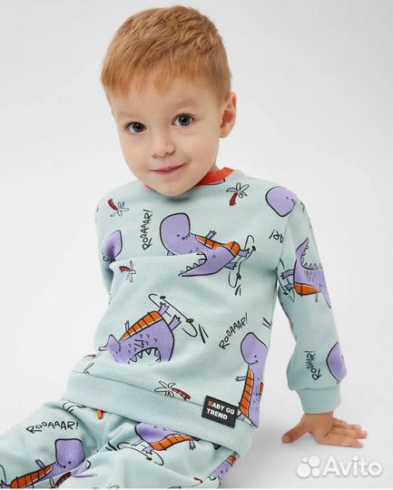 Детский спортивный костюм