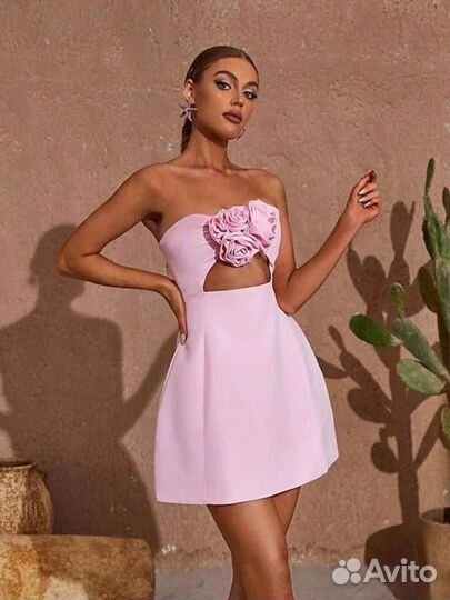 Платье мини розовое