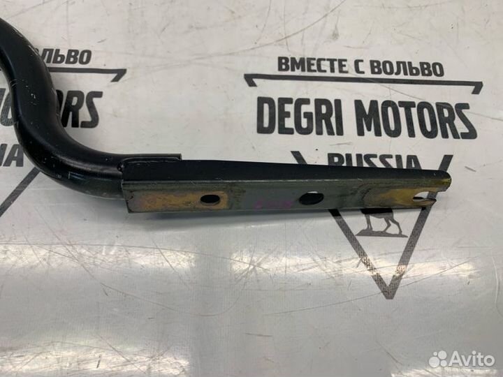 Петеля крышки багажника ориг BMW 5 E60 41627111387