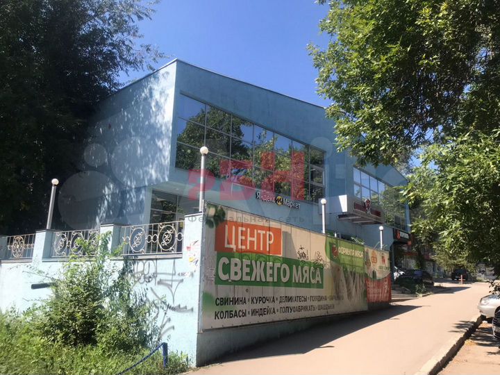 Сдам торговое помещение, 213 м²