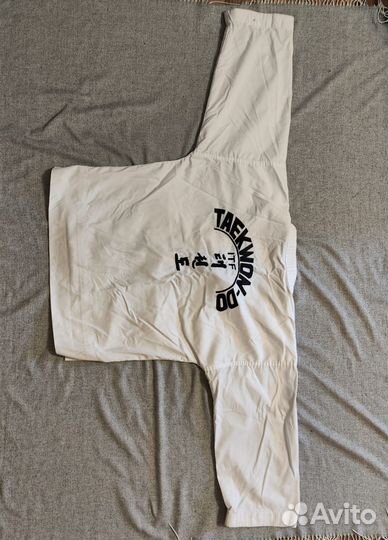 Добок для тхэквондо 160, шлем, футы, защита голени