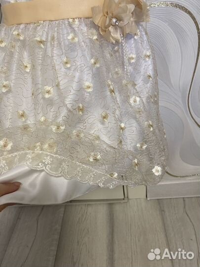 Нарядное платье