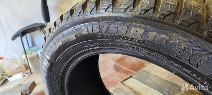 Michelin X-Ice North 215/55 R16
