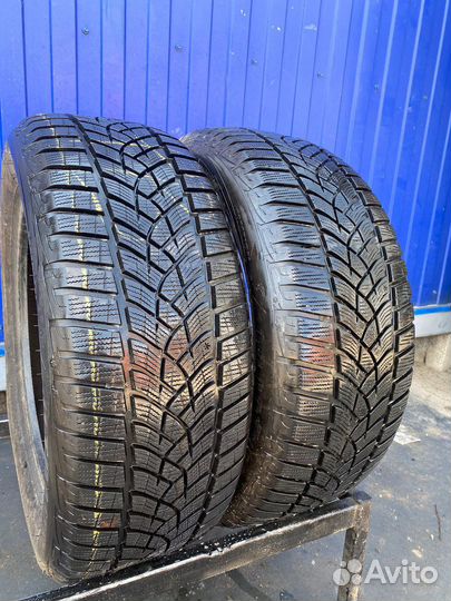 Goodyear UltraGrip Performance Gen-1 225/55 R17