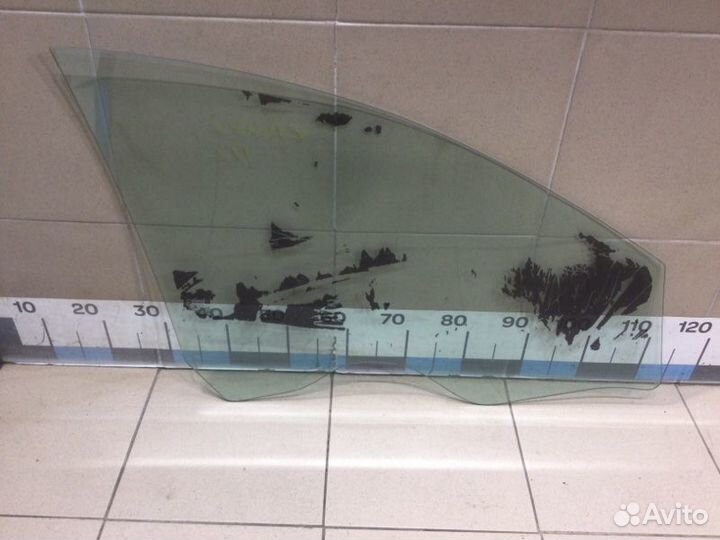 Стекло двери передней левой переднее левое