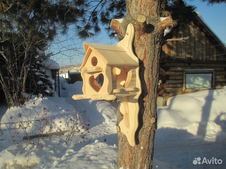 Скворечники, кормушки для птиц резные изделия