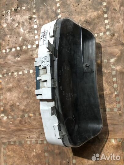 Щиток приборов Митсубиси Лансер 7