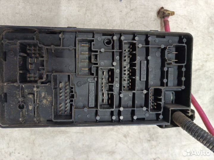 Блок предохранителей Chevrolet Lacetti седан 2007