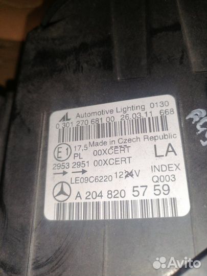 Фара левая Mercedes Benz C200 W204 271860 2011