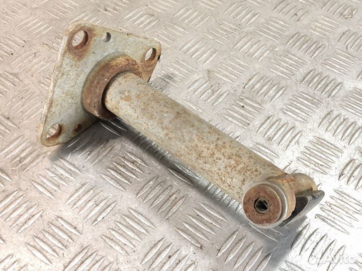 Кронштейн бампера переднего Audi A6 c5 C5