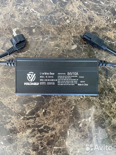 Зарядка для аккумулятора