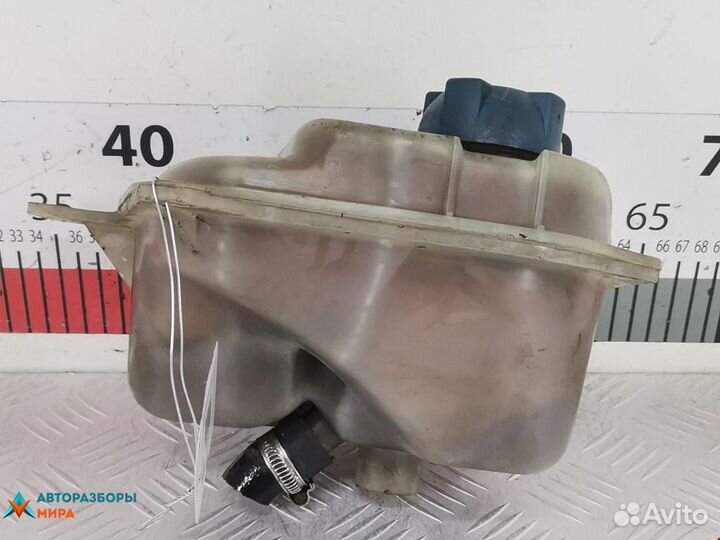 Бачок расширительный Audi 80 8A/B3 1987 893121407