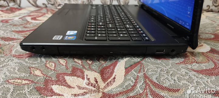 Ноутбук Lenovo i5 2430/8/256/hd 3000