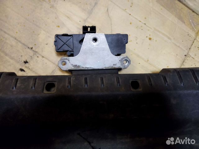 Замок багажника Ford Focus 2
