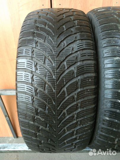Nokian Tyres WR SUV 4 255/45 R20