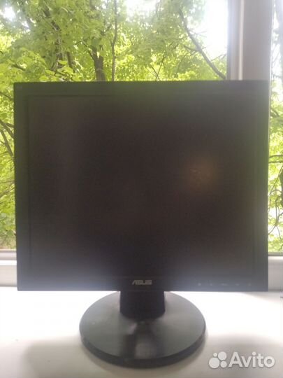Монитор для компьютера asus