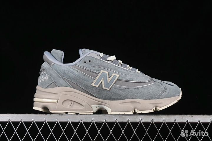 Кроссовки The Kith x New Balance M1000 Quarry