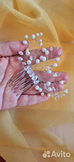 Гребень ручной работы в прическу