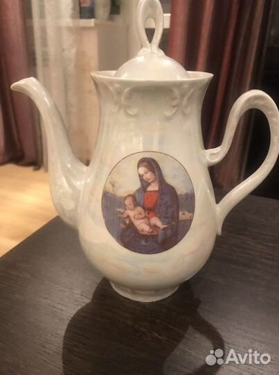 Чайник для заварки,чашки для чая