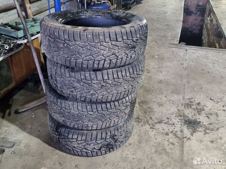 Nokian Tyres Nordman 7 215/60 R16