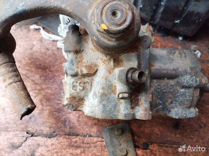 Редуктор рулевой мерседес vario.609. 711-811-814