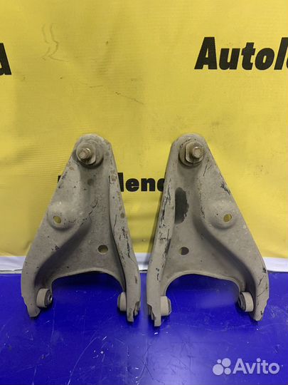 Рычаг подвески передний на logan, Sandero, largus