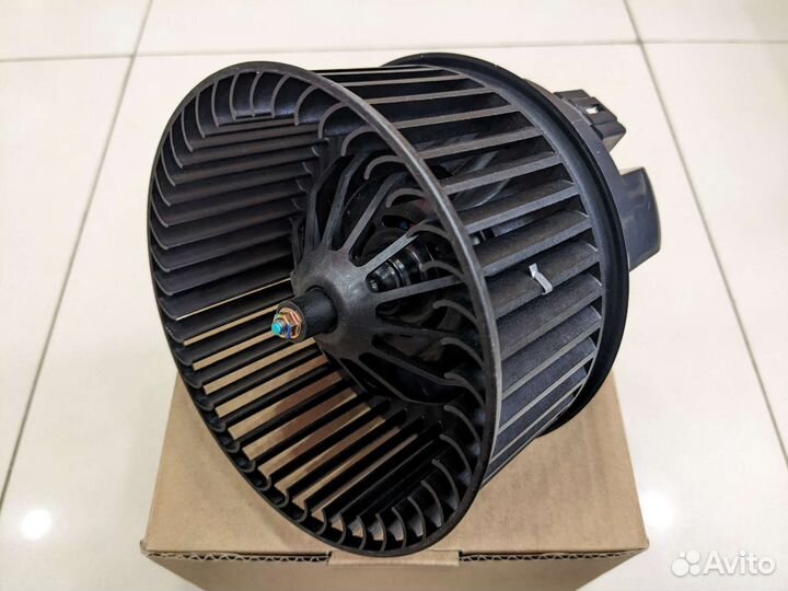 Мотор отопителя ford focus II / III